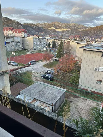 Two-Bedroom Apartment in a Prime Location in Cetinje — photo 14